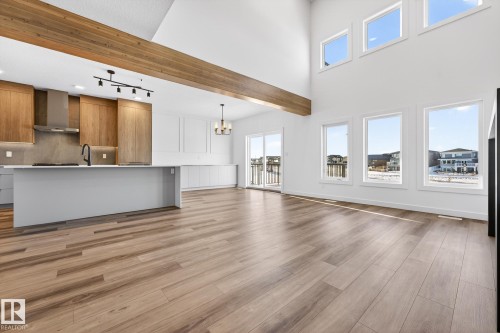 28 Eldridge Point(E), St. Albert, AB - Indoor Photo Showing Kitchen