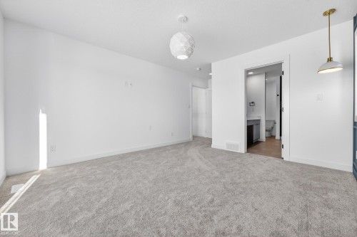 28 Eldridge Point(E), St. Albert, AB - Indoor Photo Showing Other Room