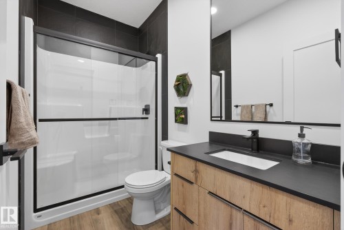 28 Eldridge Point(E), St. Albert, AB - Indoor Photo Showing Bathroom