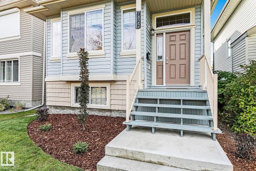 7822 Schmid Place, Edmonton, AB - Outdoor With Facade