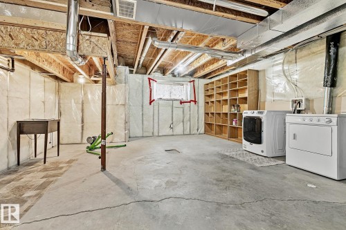 7822 Schmid Place, Edmonton, AB - Indoor Photo Showing Laundry Room