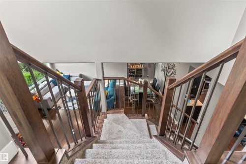 3747 30 Street, Edmonton, AB - Indoor Photo Showing Other Room