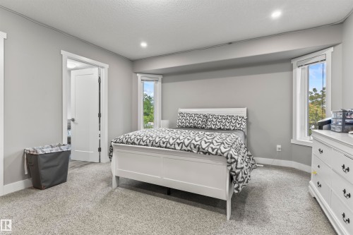 3747 30 Street, Edmonton, AB - Indoor Photo Showing Bedroom