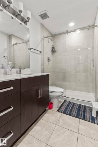 3747 30 Street, Edmonton, AB - Indoor Photo Showing Bathroom