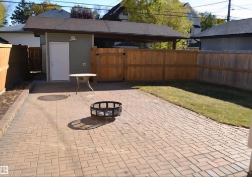 9239 92 Street, Edmonton, AB - Outdoor