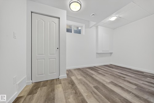 10916 175 Avenue, Edmonton, AB - Indoor Photo Showing Other Room