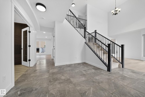 10916 175 Avenue, Edmonton, AB - Indoor Photo Showing Other Room