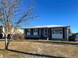 9611 104 Street  Morinville, AB T8R 1C9