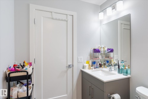 63 1304 Rutherford Road, Edmonton, AB - Indoor Photo Showing Bathroom