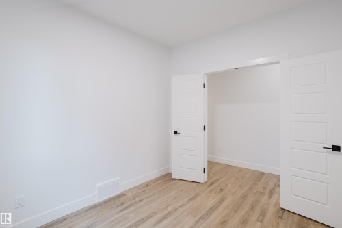 49 Renwyck Place, Spruce Grove, AB - Indoor Photo Showing Other Room