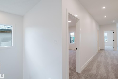 49 Renwyck Place, Spruce Grove, AB - Indoor Photo Showing Other Room