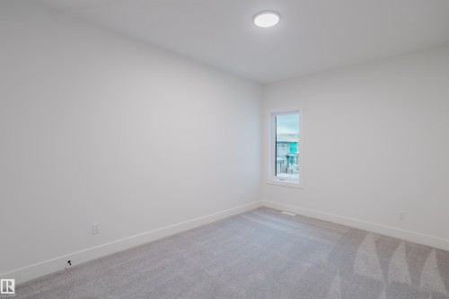 49 Renwyck Place, Spruce Grove, AB - Indoor Photo Showing Other Room