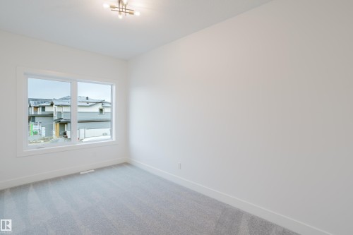 49 Renwyck Place, Spruce Grove, AB - Indoor Photo Showing Other Room