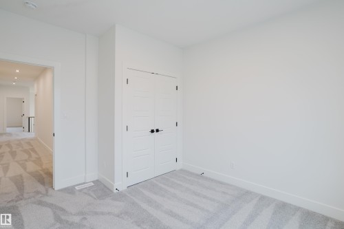 49 Renwyck Place, Spruce Grove, AB - Indoor Photo Showing Other Room