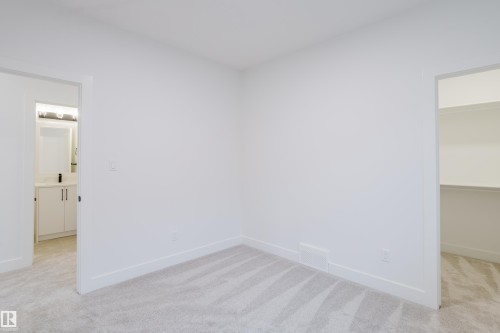 1568 Siskin Link, Edmonton, AB - Indoor Photo Showing Other Room