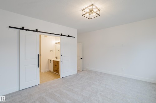 1568 Siskin Link, Edmonton, AB - Indoor Photo Showing Other Room
