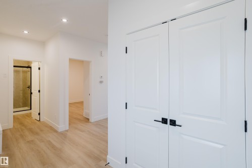 1853 Crossbill Loop, Edmonton, AB - Indoor Photo Showing Other Room