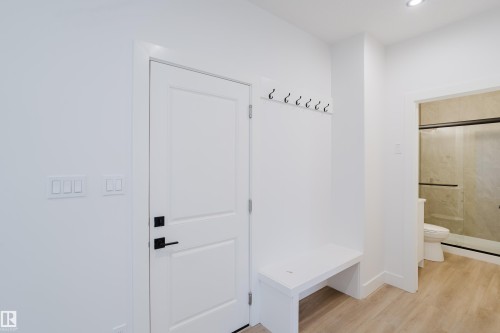 1853 Crossbill Loop, Edmonton, AB - Indoor Photo Showing Other Room