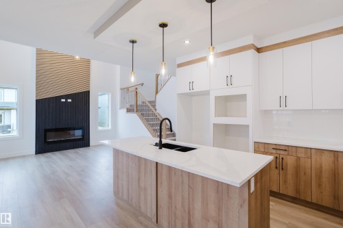 1853 Crossbill Loop, Edmonton, AB - Indoor Photo Showing Kitchen With Upgraded Kitchen