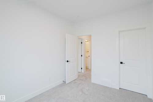 1853 Crossbill Loop, Edmonton, AB - Indoor Photo Showing Other Room