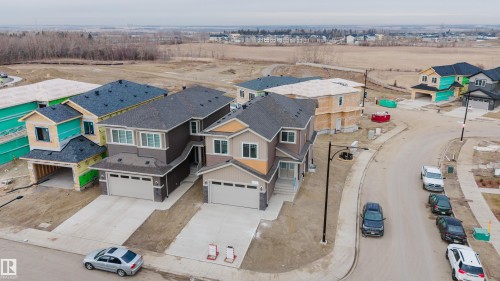 1853 Crossbill Loop, Edmonton, AB - Outdoor