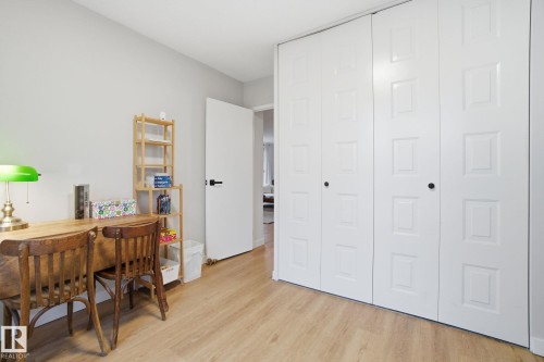 702 9940 112 Street, Edmonton, AB - Indoor