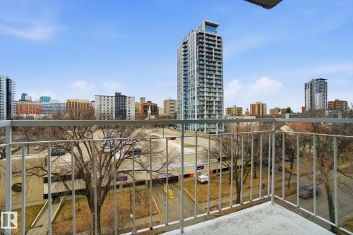 702 9940 112 Street, Edmonton, AB - Outdoor