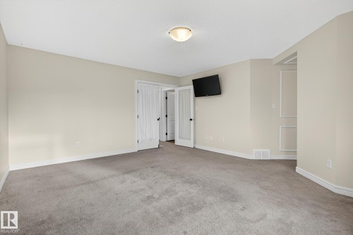 7915 18 Ave Sw, Edmonton, AB - Indoor Photo Showing Other Room