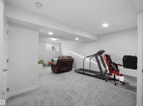 7256 Chivers Place, Edmonton, AB - Indoor