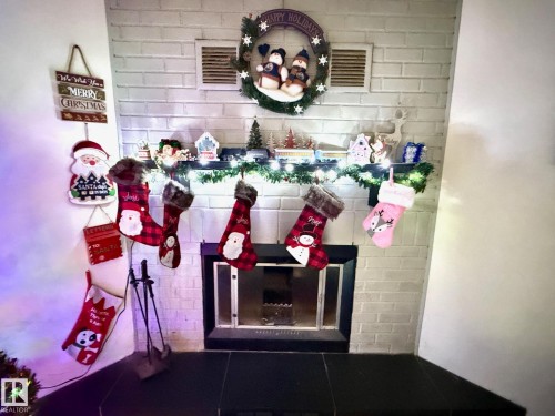 10307 150 Street, Edmonton, AB - Indoor