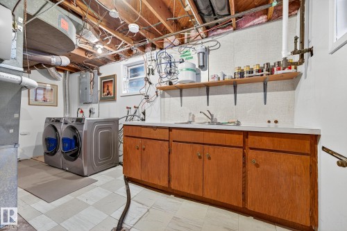 7707 111 Street, Edmonton, AB - Indoor Photo Showing Laundry Room