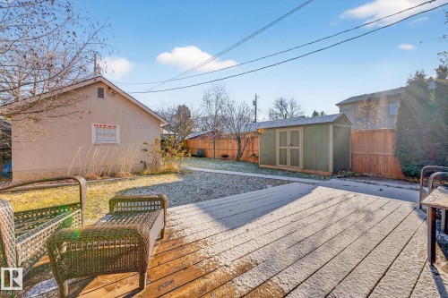 7707 111 Street, Edmonton, AB - Outdoor