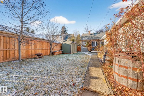 7707 111 Street, Edmonton, AB - Outdoor