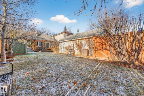 7707 111 Street, Edmonton, AB - Outdoor