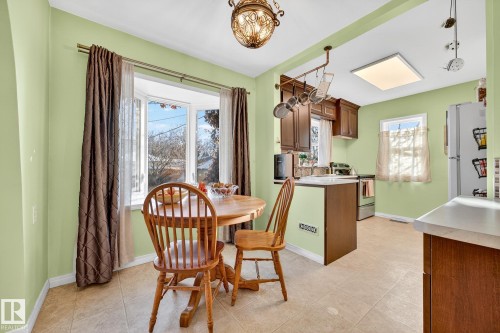 7707 111 Street, Edmonton, AB - Indoor Photo Showing Dining Room