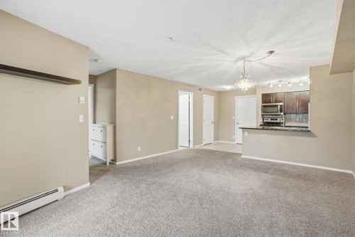 335 3315 James Mowatt Trail, Edmonton, AB - Indoor