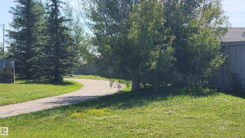 4000 Aspen Way, Leduc, AB - Outdoor