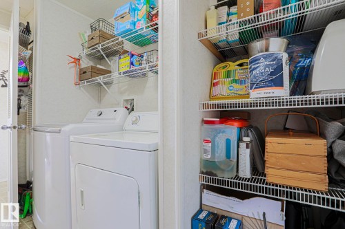 4000 Aspen Way, Leduc, AB - Indoor Photo Showing Laundry Room