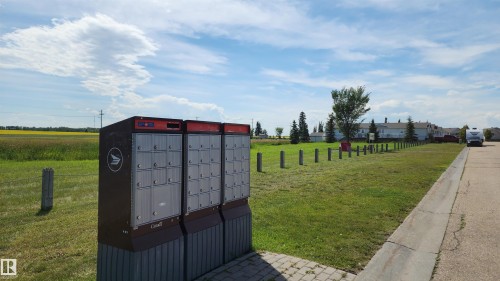 4000 Aspen Way, Leduc, AB - Outdoor