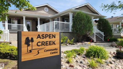 4000 Aspen Way, Leduc, AB - Outdoor