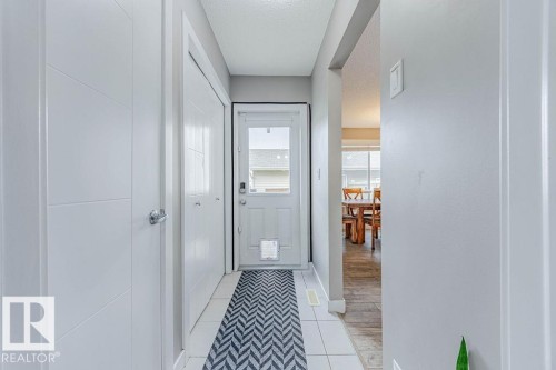 7386 Edgemont Way, Edmonton, AB - Indoor Photo Showing Other Room