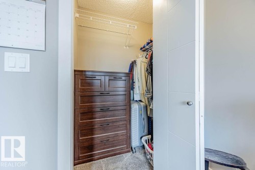 7386 Edgemont Way, Edmonton, AB - Indoor Photo Showing Other Room