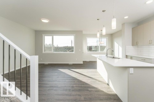 2357 Egret Way, Edmonton, AB - Indoor Photo Showing Kitchen