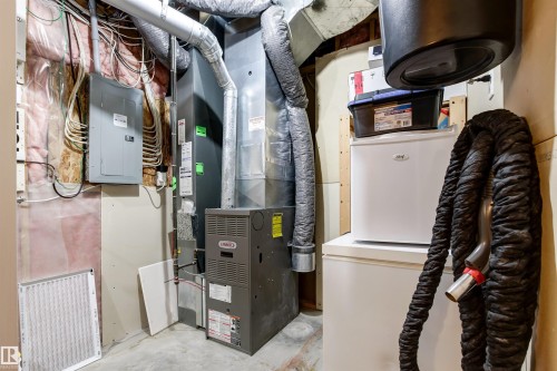 21236 91 Avenue, Edmonton, AB - Indoor Photo Showing Basement