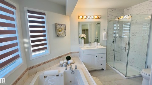 15508 69 Street, Edmonton, AB - Indoor Photo Showing Bathroom