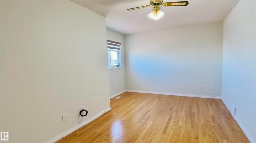 15508 69 Street, Edmonton, AB - Indoor Photo Showing Other Room