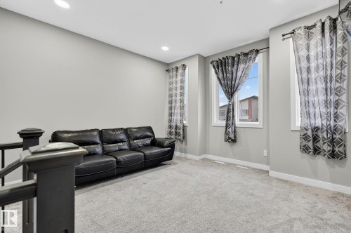 149 Awentia Street, Leduc, AB - Indoor Photo Showing Other Room