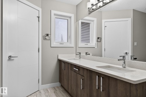 149 Awentia Street, Leduc, AB - Indoor Photo Showing Bathroom