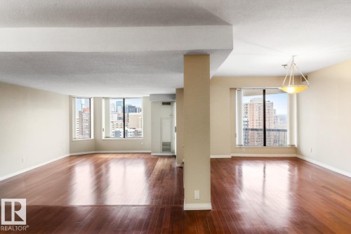 1503 11503 100 Avenue, Edmonton, AB - Indoor Photo Showing Other Room