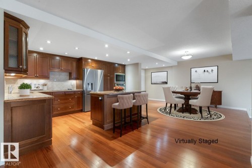 1503 11503 100 Avenue, Edmonton, AB - Indoor Photo Showing Kitchen